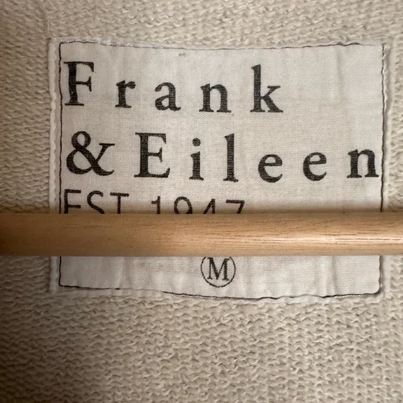 Frank & Eileen Belfast Sweatshirt Peacoat. Size M - Picture 5 of 12
